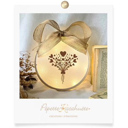 CERCLE LUMINEUX BOUQUET DE COEURS
