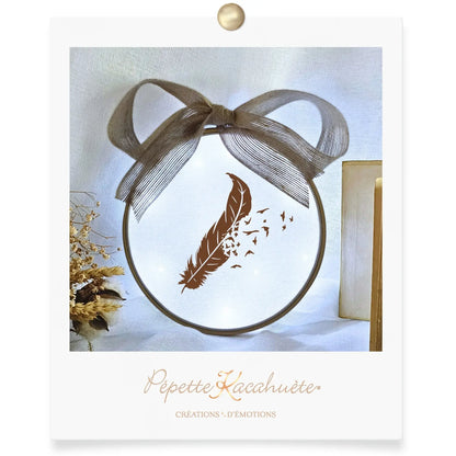 CERCLE LUMINEUX PLUME OISEAUX