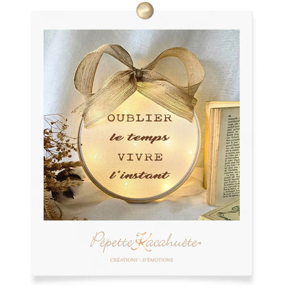 CERCLE LUMINEUX OUBLIER LE TEMPS